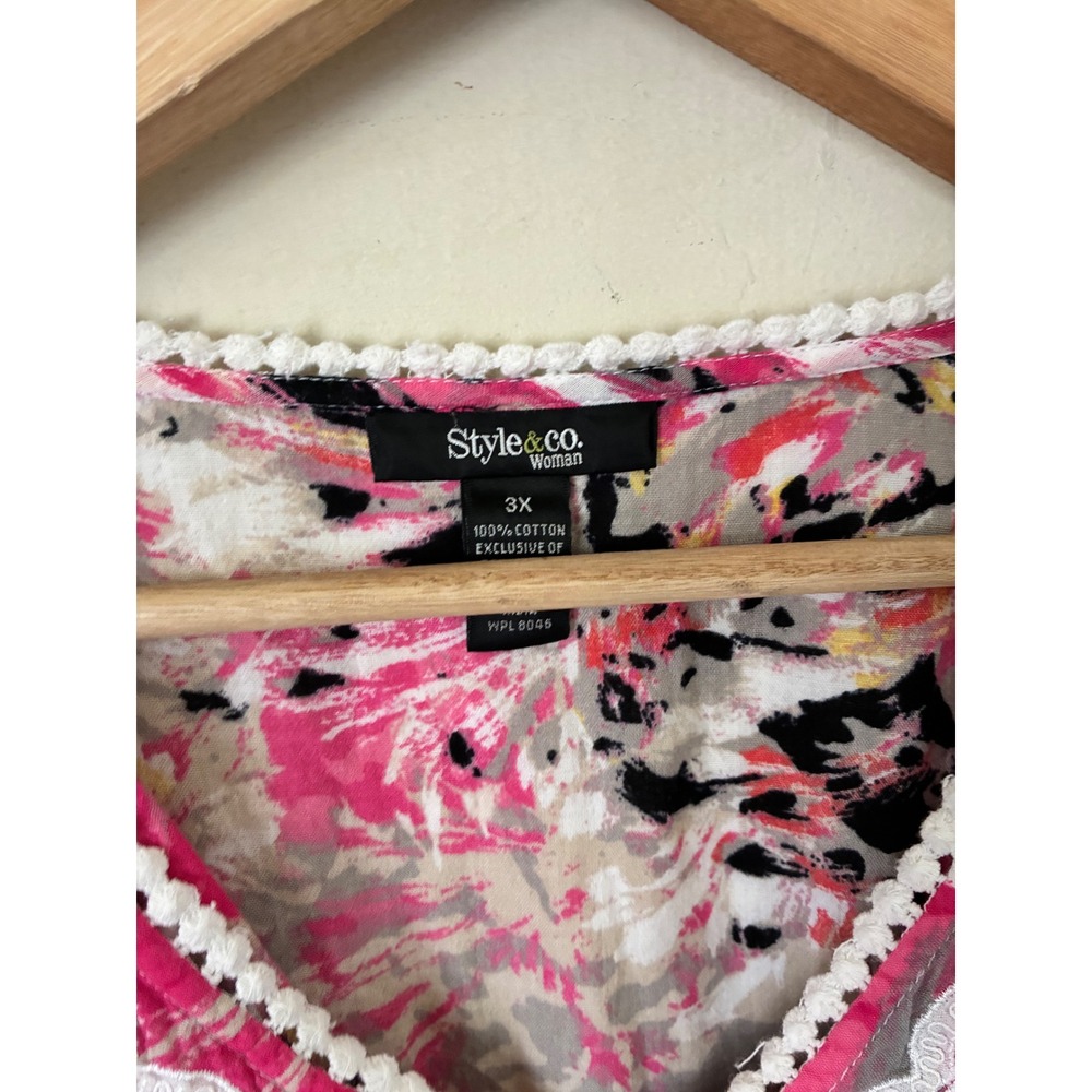 Style & Co Woman Pink Floral Cotton Kaftan Top 3X Crochet Lace Trim Boho Blouse - Picture 2 of 5